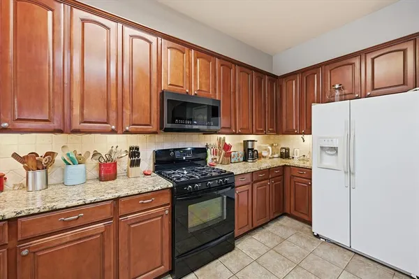 $405,000 | 508 Titleist Drive, Mansfield, TX 76063