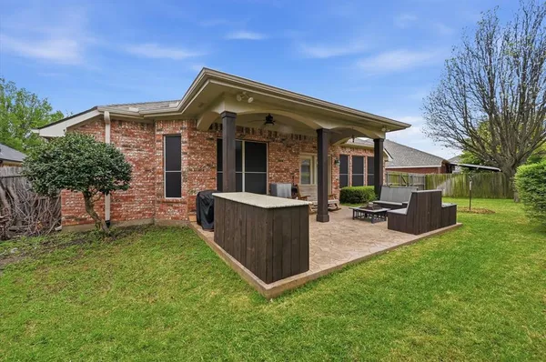 $405,000 | 508 Titleist Drive, Mansfield, TX 76063