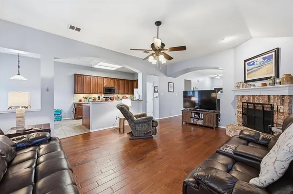 $405,000 | 508 Titleist Drive, Mansfield, TX 76063