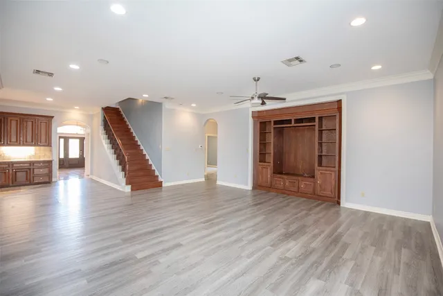 $545,000 | 2535 Broadway Street, Dickinson, TX 77539