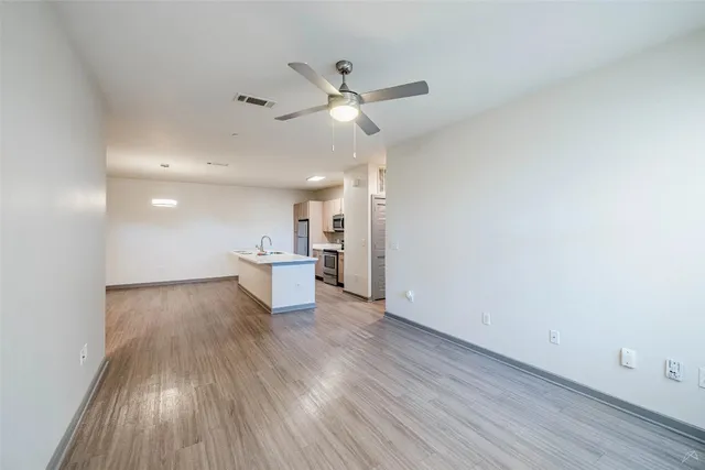$2,069 | 8515 Interstate 35, Unit 11102, Austin, TX 78744