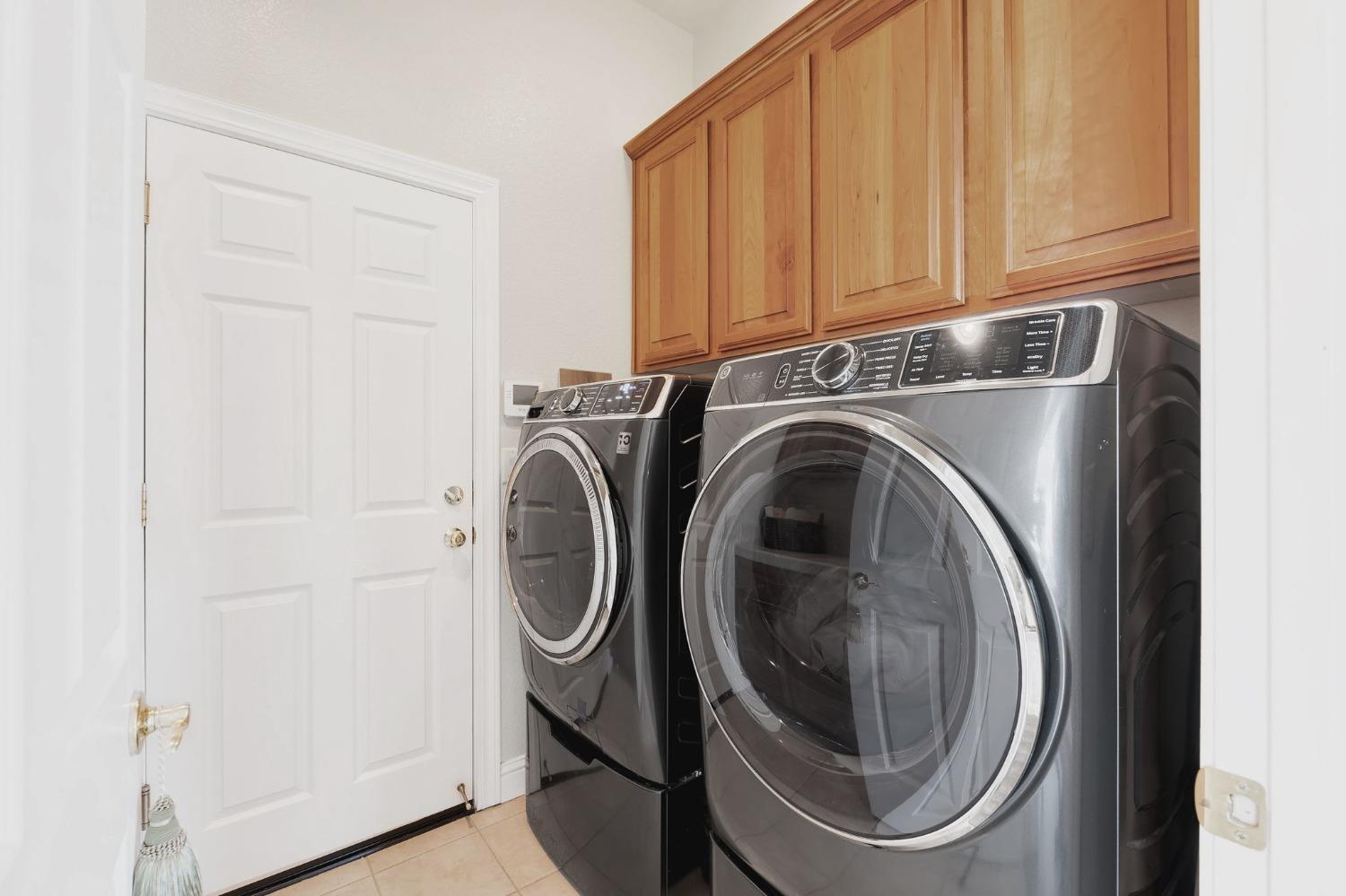 34070 Canvas Back Street Woodland, CA 95695 - Photo 7 of 27