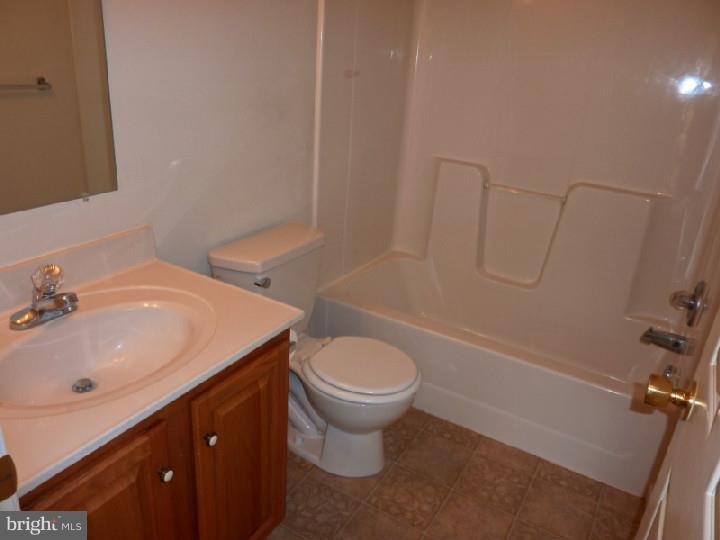 2814 Mannerchor Road Temple, PA 19560 - Photo 13 of 14