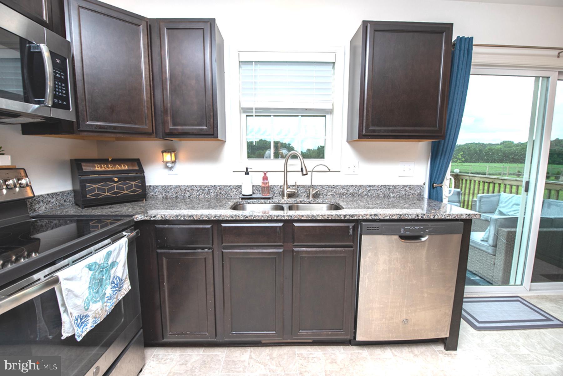 17180 Phillips Hl Road Laurel, DE 19956 - Photo 12 of 44 Kitchen