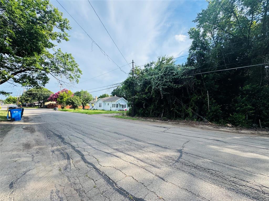 3217 North 27th Street Waco, TX 76708 - Photo 15 of 15 View of asphalt street