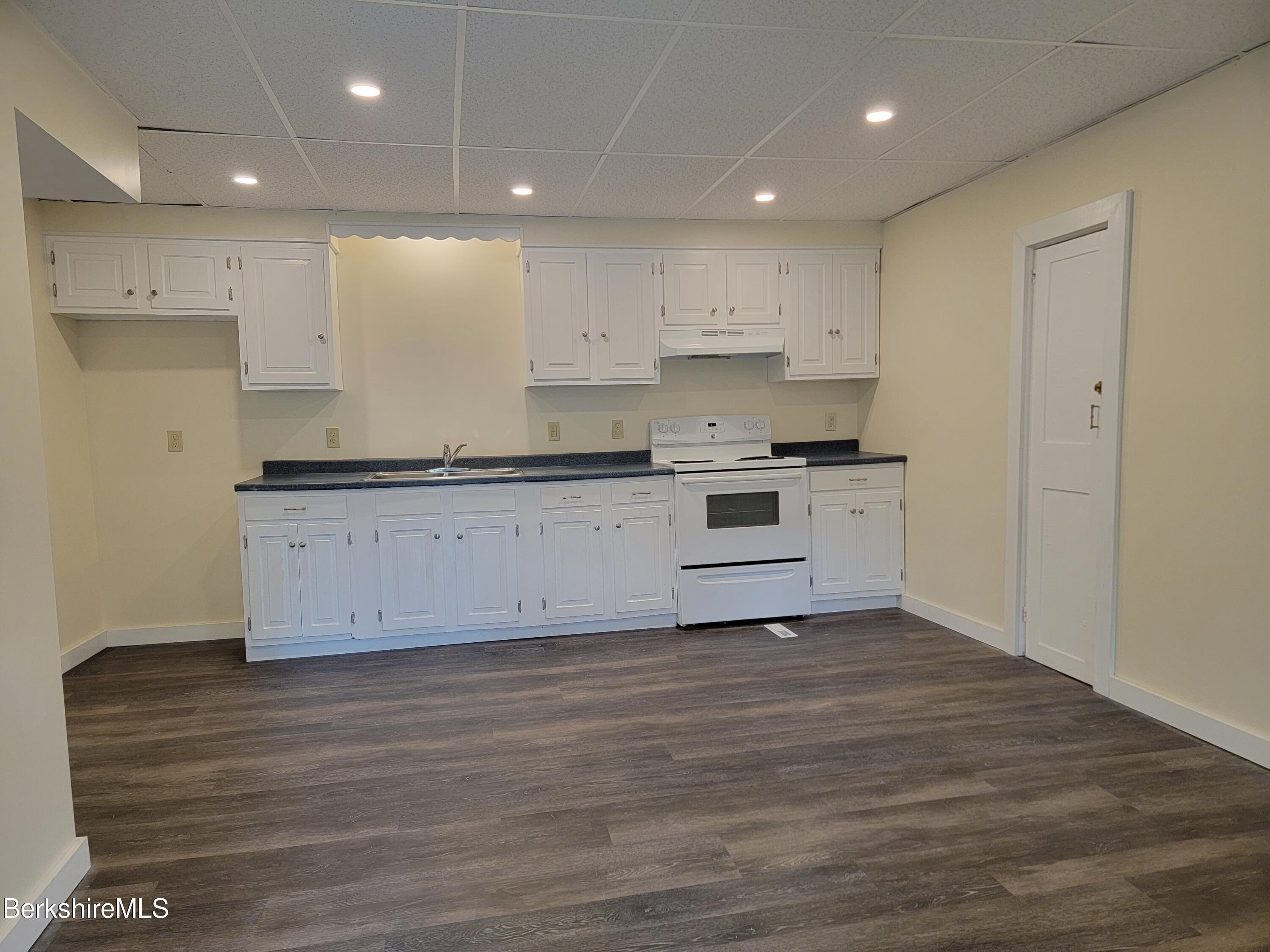 661 Main Road Savoy, MA 01256 - Photo 4 of 24 apt a kitchen