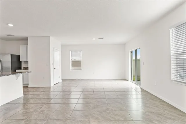 $2,700 | 30753 Penny Surf Loop, Wesley Chapel, FL 33545