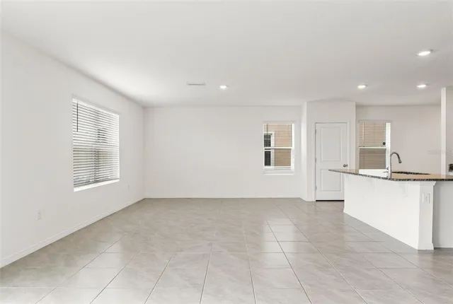 $2,700 | 30753 Penny Surf Loop, Wesley Chapel, FL 33545