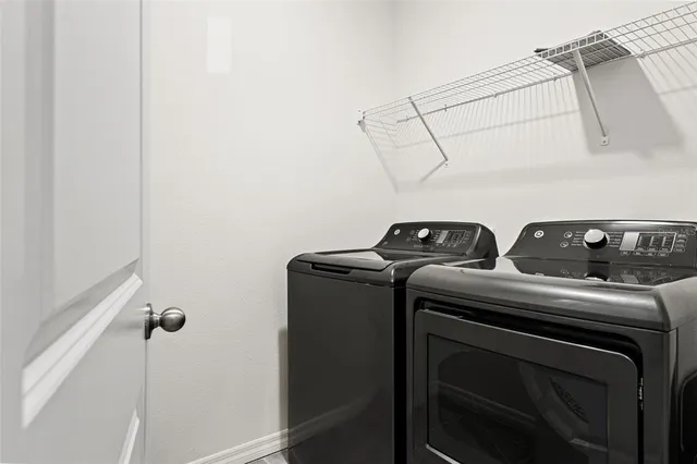 $2,700 | 30753 Penny Surf Loop, Wesley Chapel, FL 33545