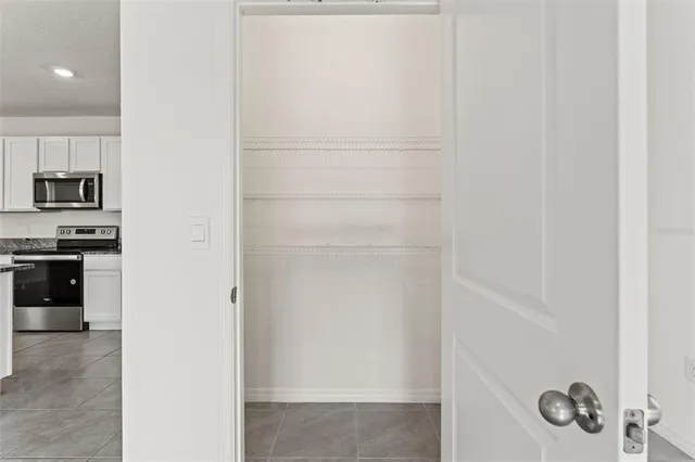 $2,700 | 30753 Penny Surf Loop, Wesley Chapel, FL 33545