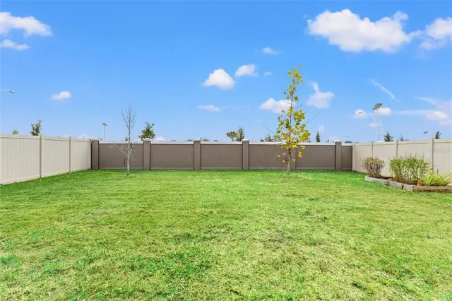 $2,700 | 30753 Penny Surf Loop, Wesley Chapel, FL 33545