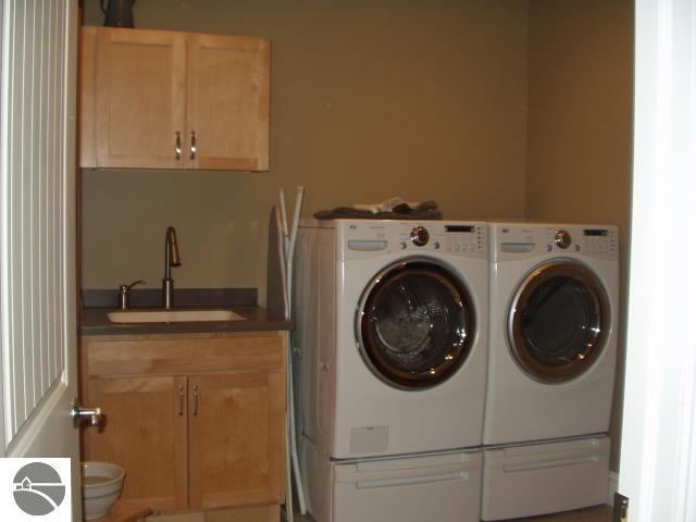 1050 Fisher Road Traverse City, MI 49685 - Photo 15 of 15 1702355-14.JPG