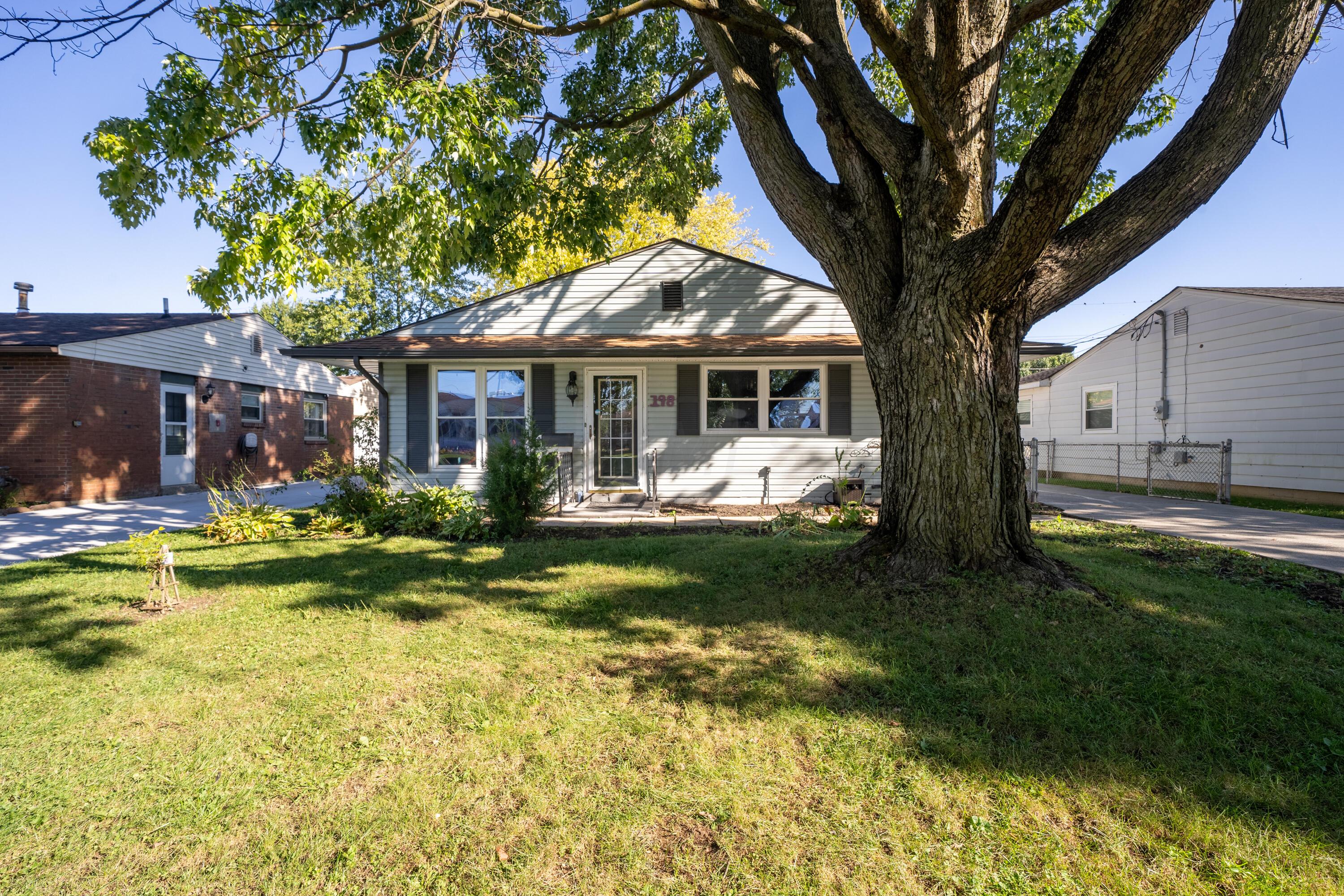 198 Schryver Road Columbus, OH 43207 - Photo 3 of 38 Gallery Image 3