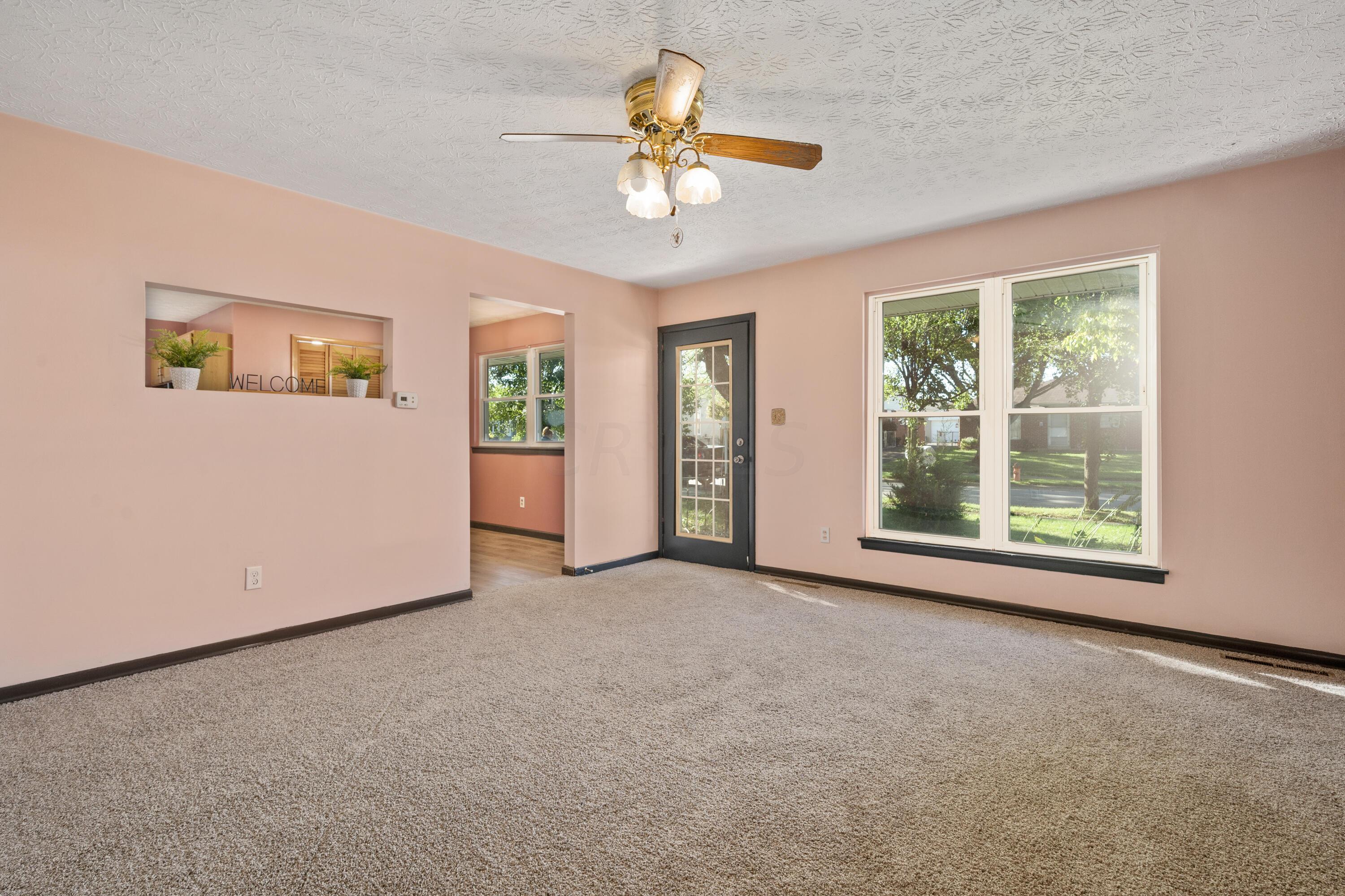 198 Schryver Road Columbus, OH 43207 - Photo 6 of 38 Gallery Image 6