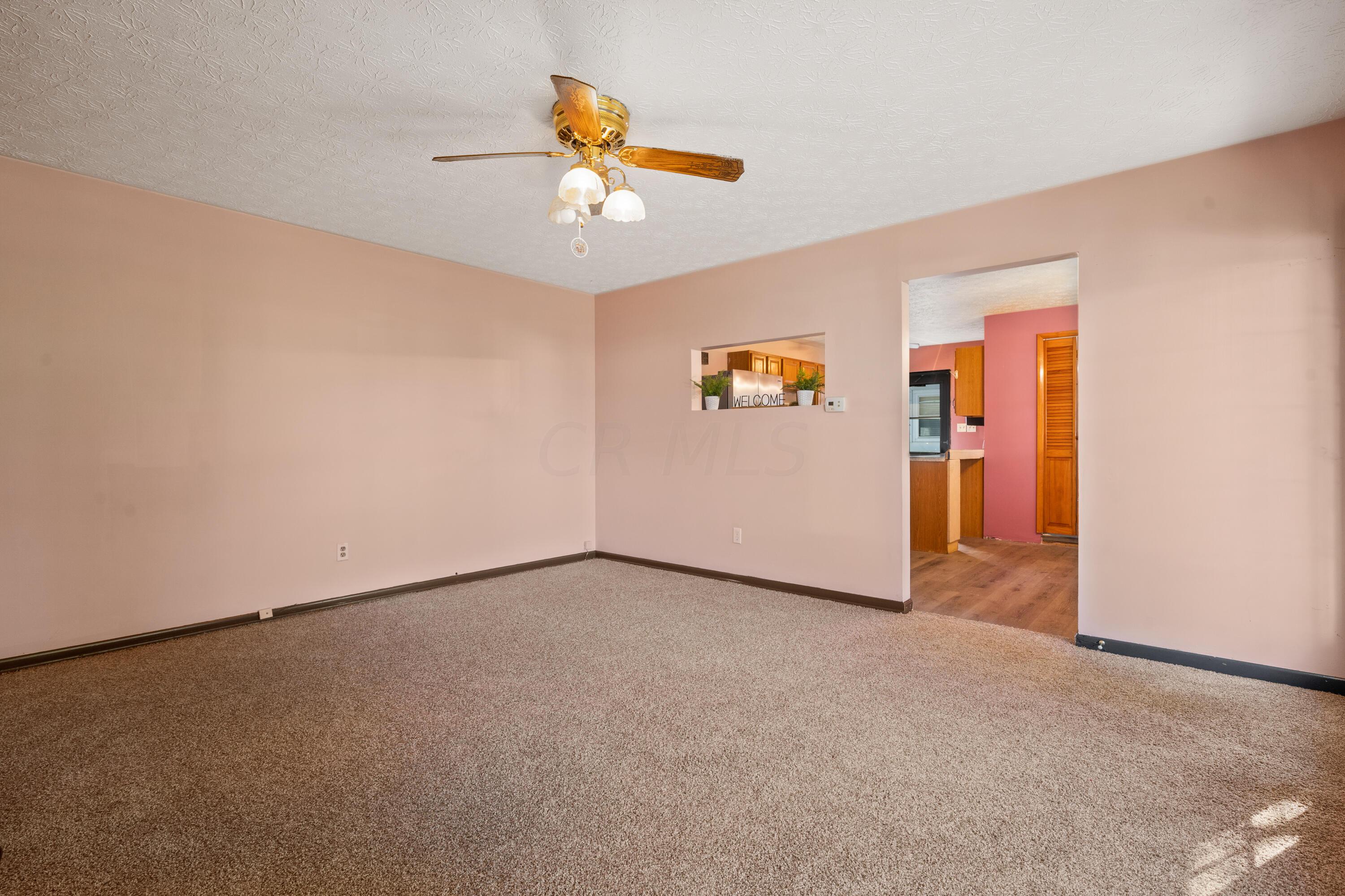 198 Schryver Road Columbus, OH 43207 - Photo 8 of 38 Gallery Image 8