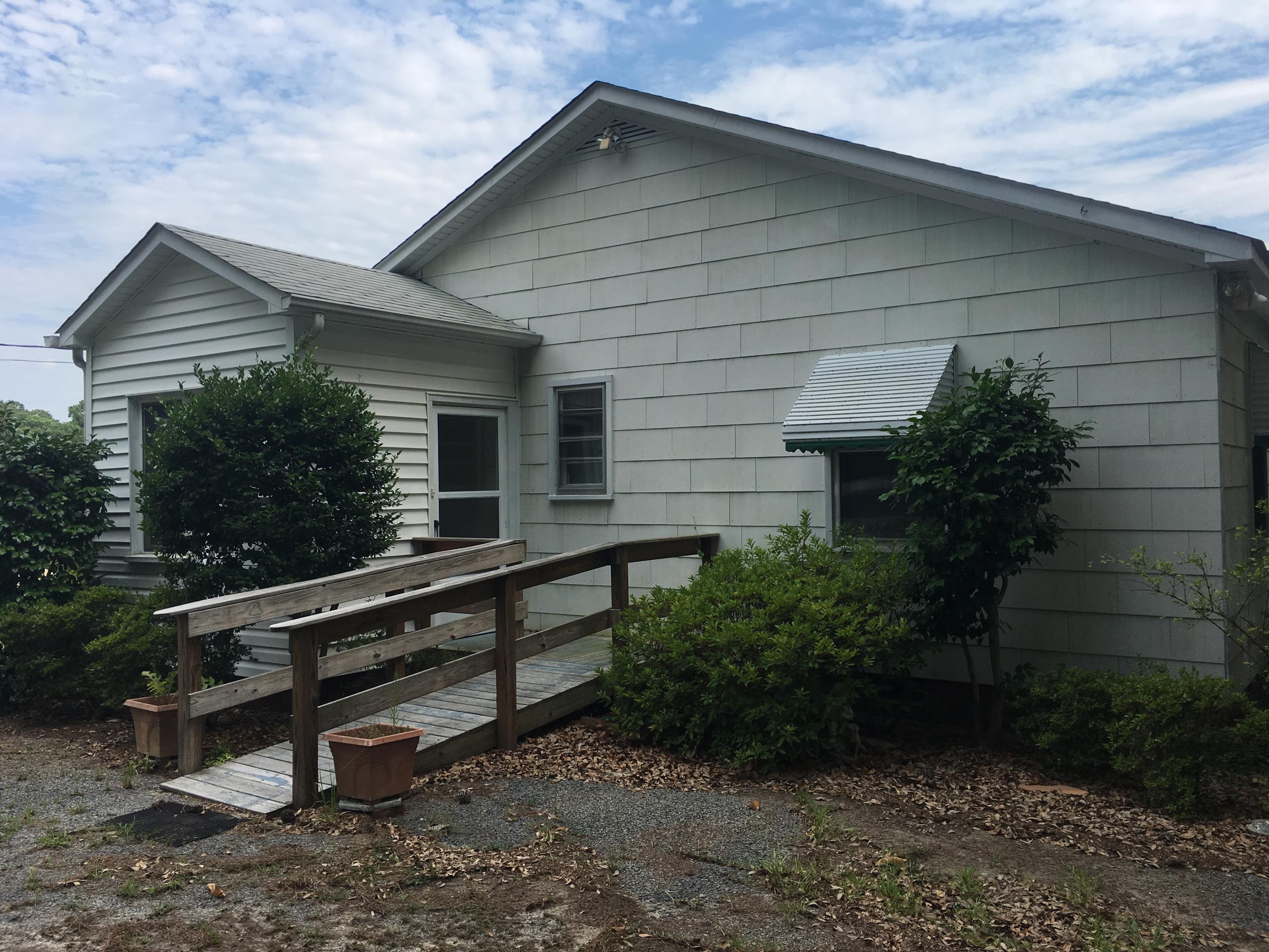 223 Billy Covington Road Rockingham, NC 28379 - Photo 10 of 14 Side Entrance