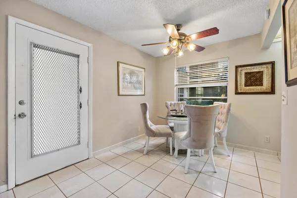 $1,600 | 157 Flanders C, Delray Beach, FL 33484