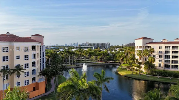 $12,100 | 733 Crandon Boulevard, Unit PH5, Key Biscayne, FL 33149