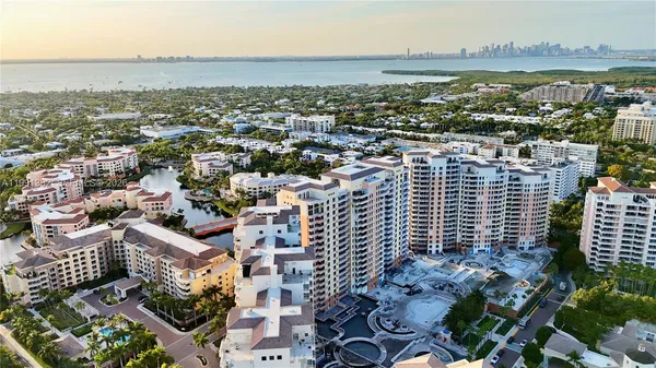 $12,100 | 733 Crandon Boulevard, Unit PH5, Key Biscayne, FL 33149