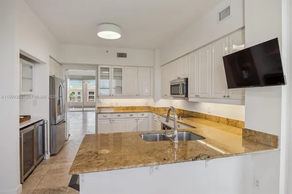 $12,100 | 733 Crandon Boulevard, Unit PH5, Key Biscayne, FL 33149