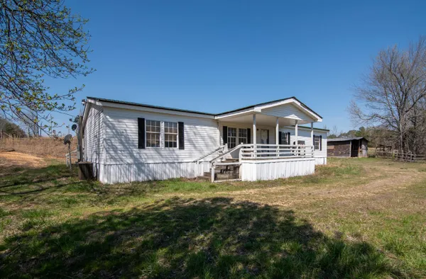 $599,999 | 9658 May Branch Loop, Cypress Inn, TN 38452