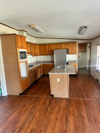 $599,999 | 9658 May Branch Loop, Cypress Inn, TN 38452