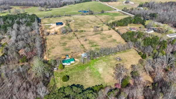 $599,999 | 9658 May Branch Loop, Cypress Inn, TN 38452