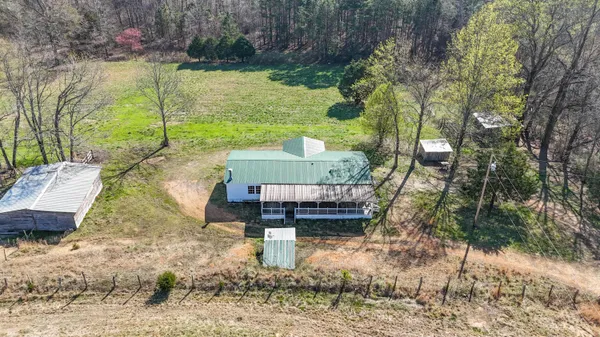 $599,999 | 9658 May Branch Loop, Cypress Inn, TN 38452