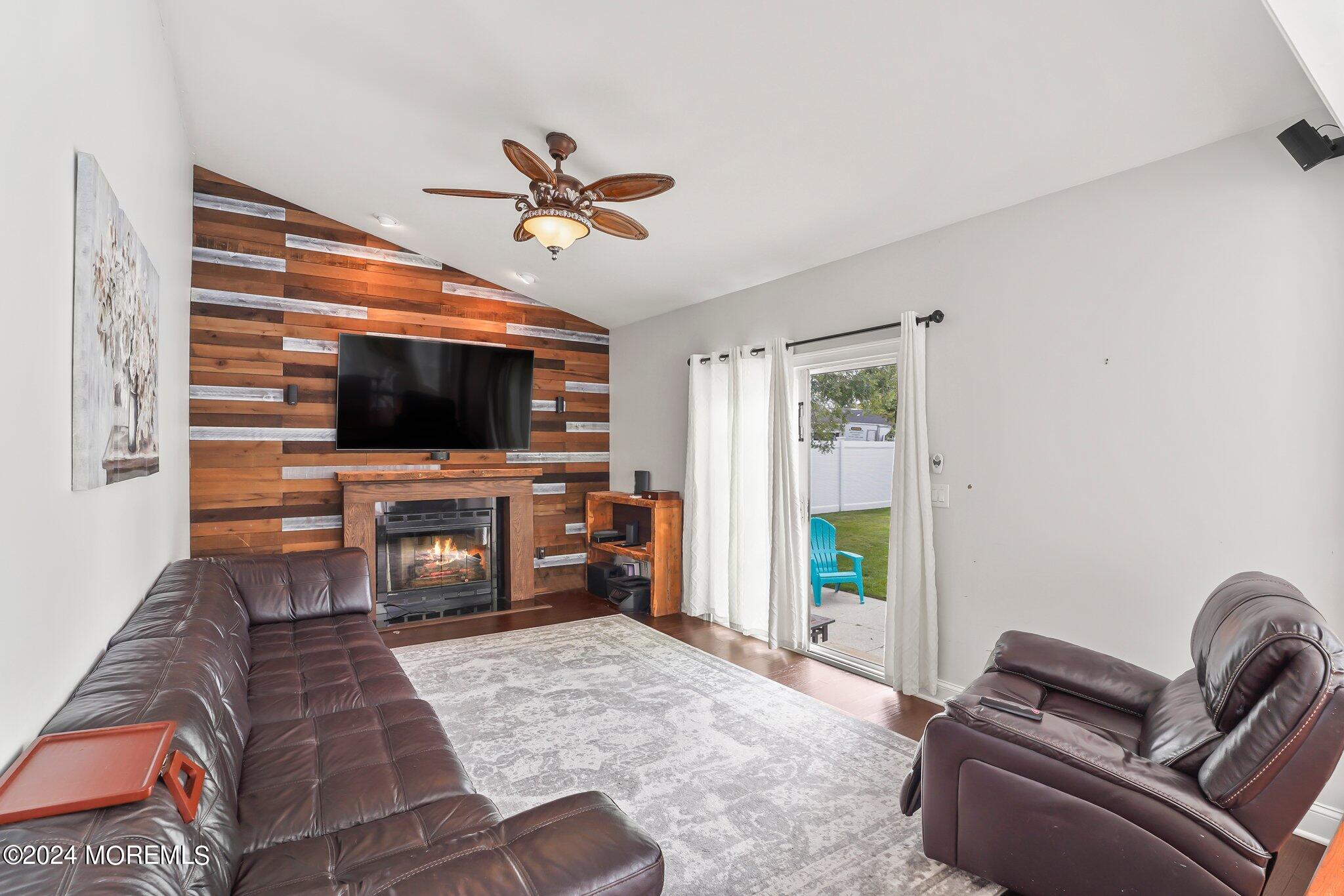 100 Captain Road Manahawkin, NJ 08050 - Photo 14 of 40 28-web-or-mls-DSC00443