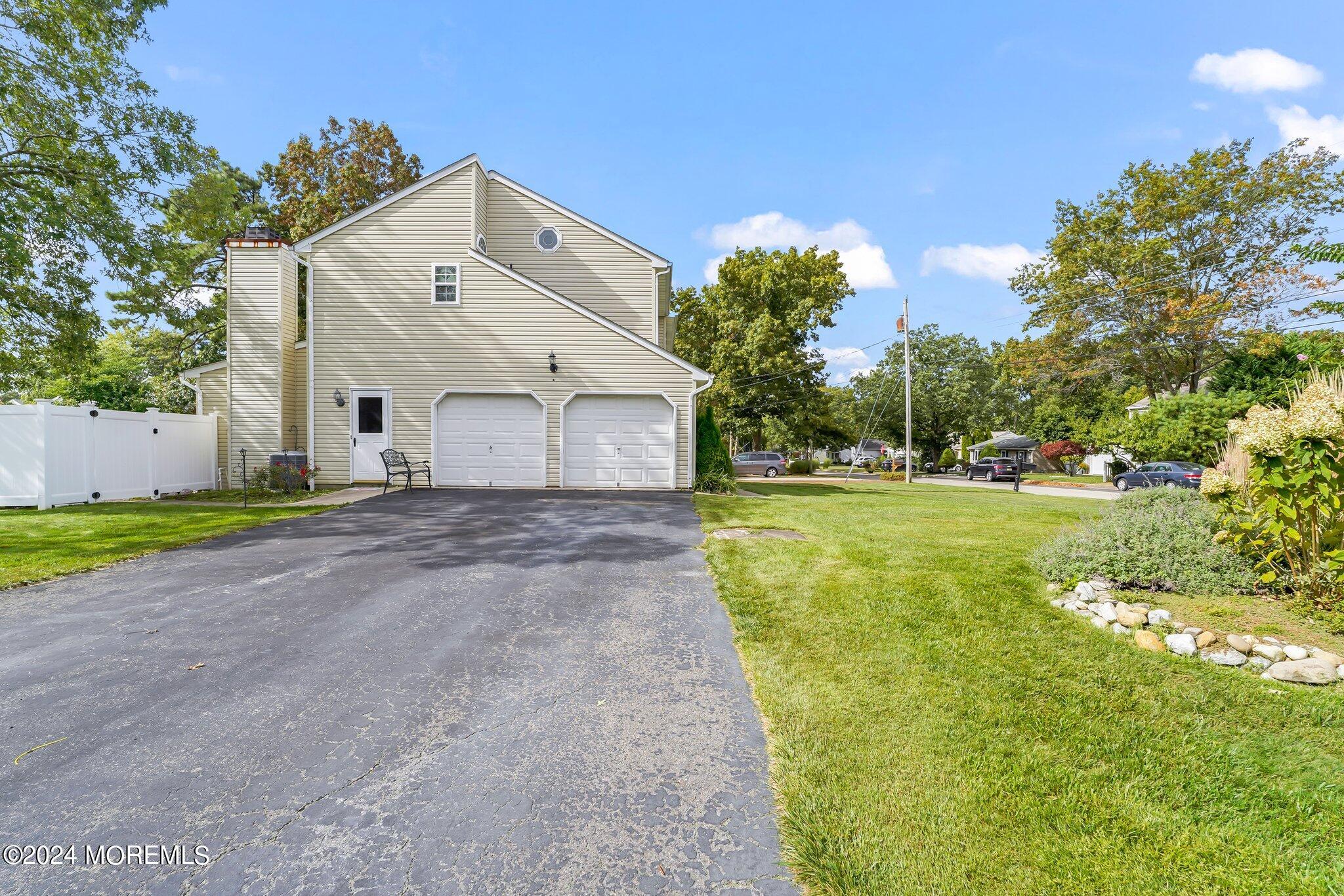 100 Captain Road Manahawkin, NJ 08050 - Photo 31 of 40 50-web-or-mls-DSC00613