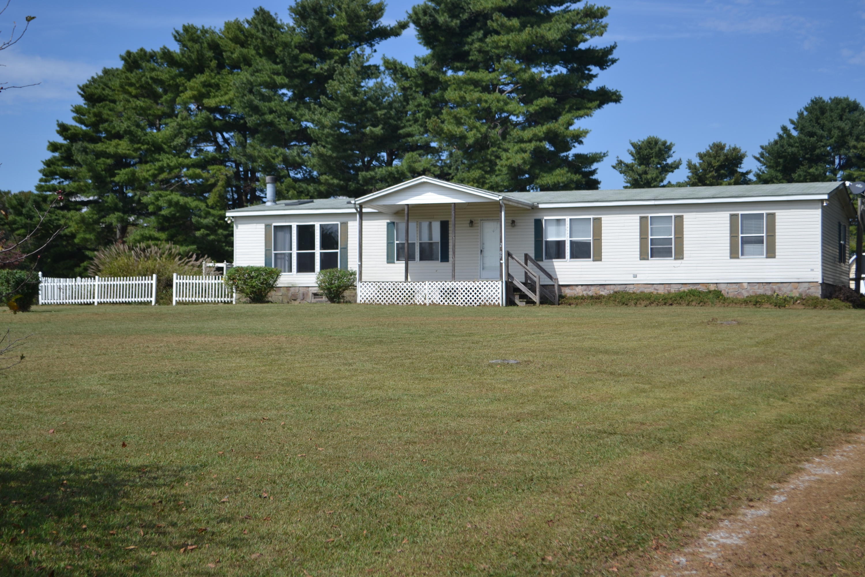 2297 Brayton Road Graysville, TN 37338 - Photo 1 of 56 DSC_0004