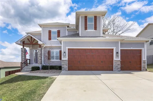 117 Maple Street, Lone Jack, MO 64070