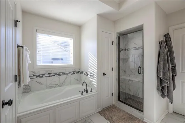 $489,900 | 117 Maple Street, Lone Jack, MO 64070