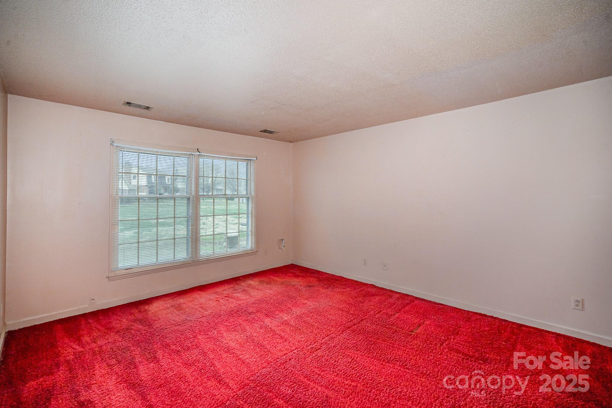 2039 Bangor Road, Unit 12 Charlotte, NC 28217 - Photo 3 of 19 Gallery Image 3
