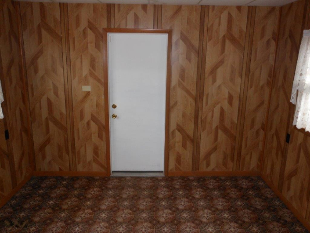 8800 Ellis Road Ravenna, MI 49451 - Photo 15 of 29 035