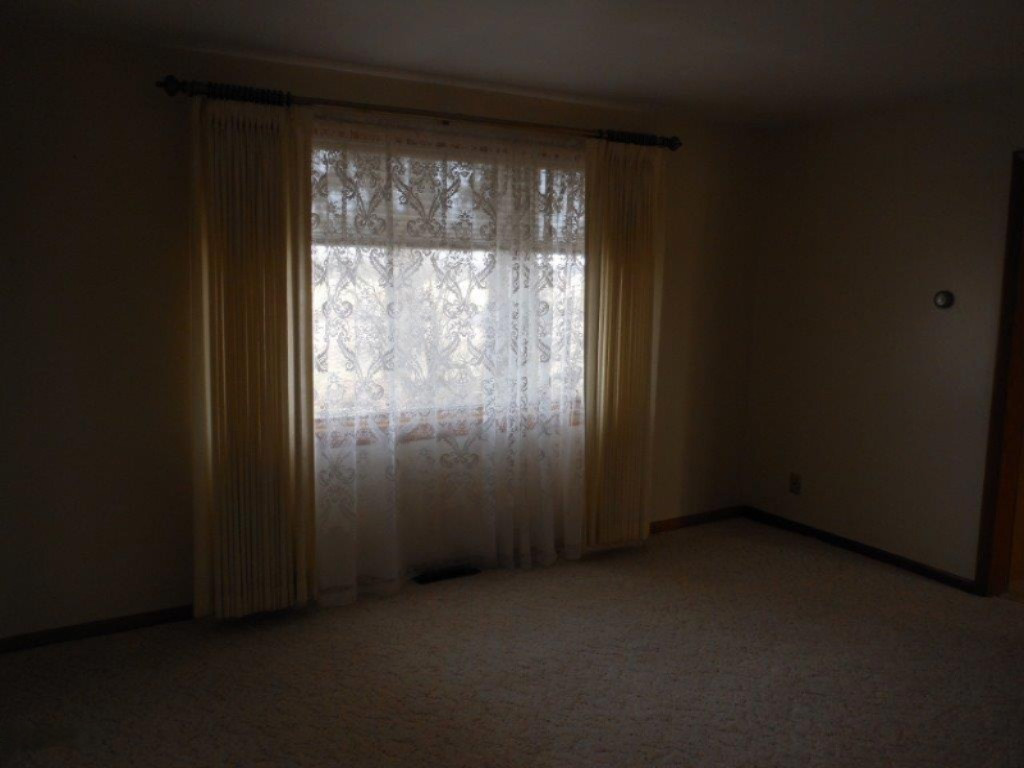 8800 Ellis Road Ravenna, MI 49451 - Photo 5 of 29 025