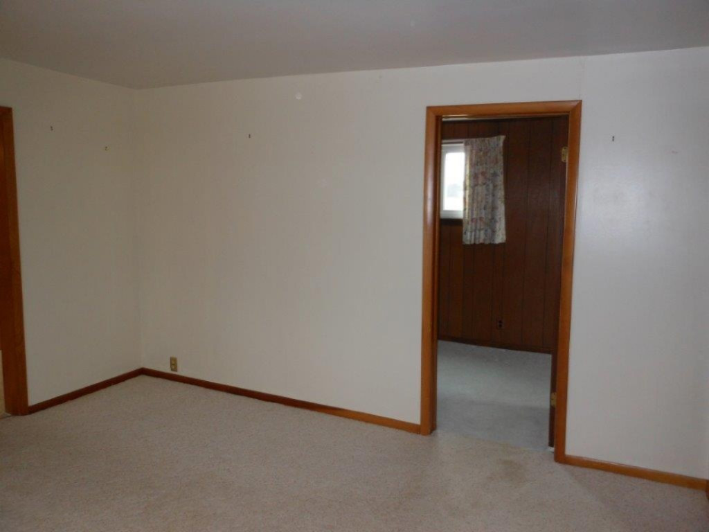 8800 Ellis Road Ravenna, MI 49451 - Photo 7 of 29 027