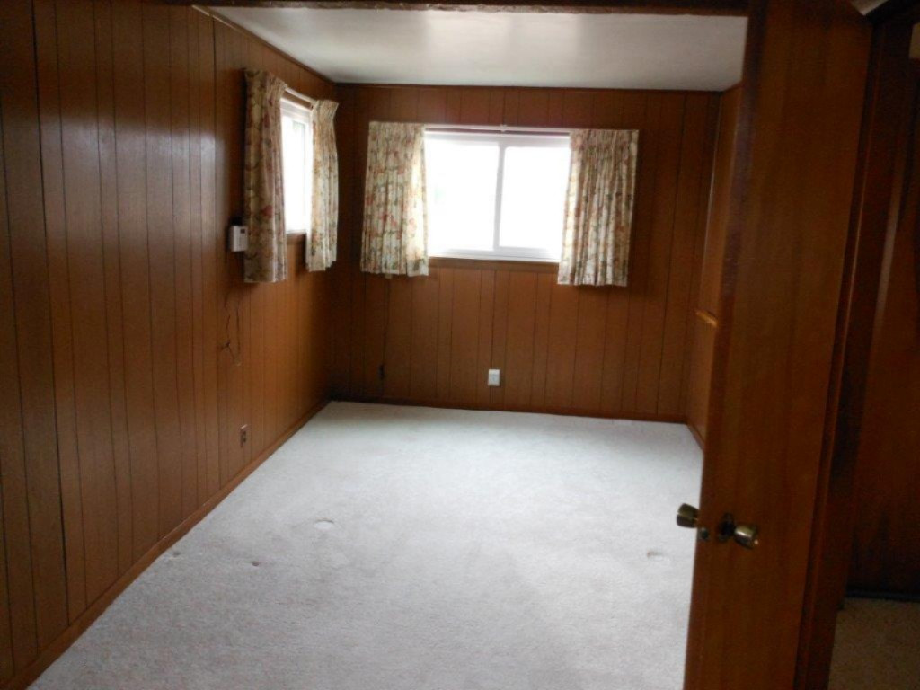 8800 Ellis Road Ravenna, MI 49451 - Photo 8 of 29 028