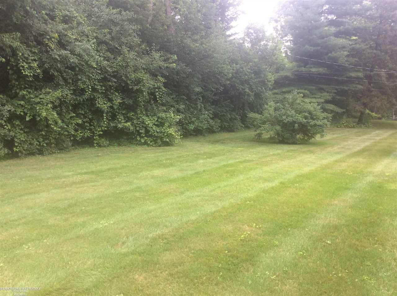 2140 Devonshire Road Bloomfield Hills, MI 48302 - Photo 21 of 24