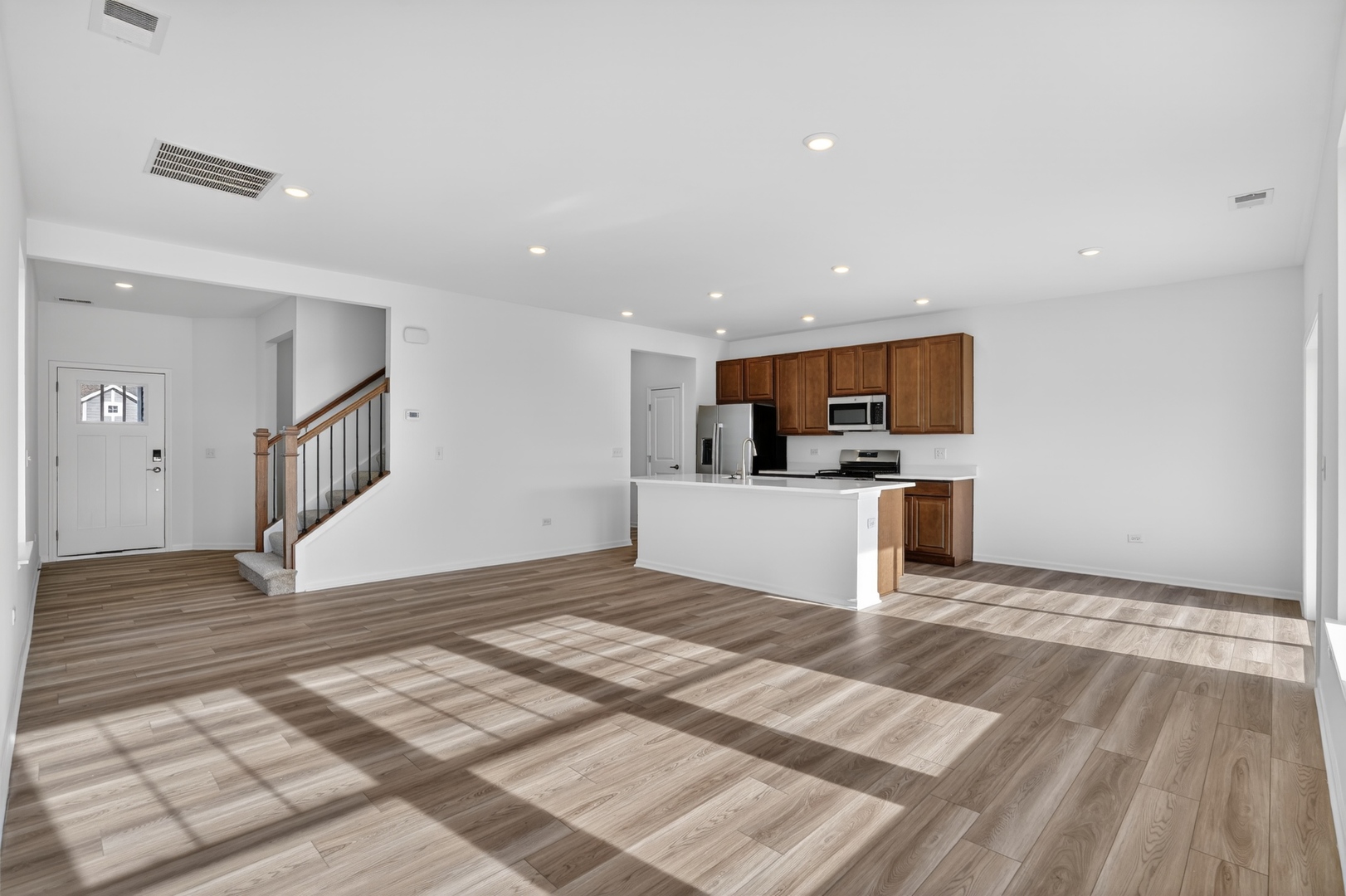 4217 Meadowridge Road Woodstock, IL 60098 - Photo 4 of 23