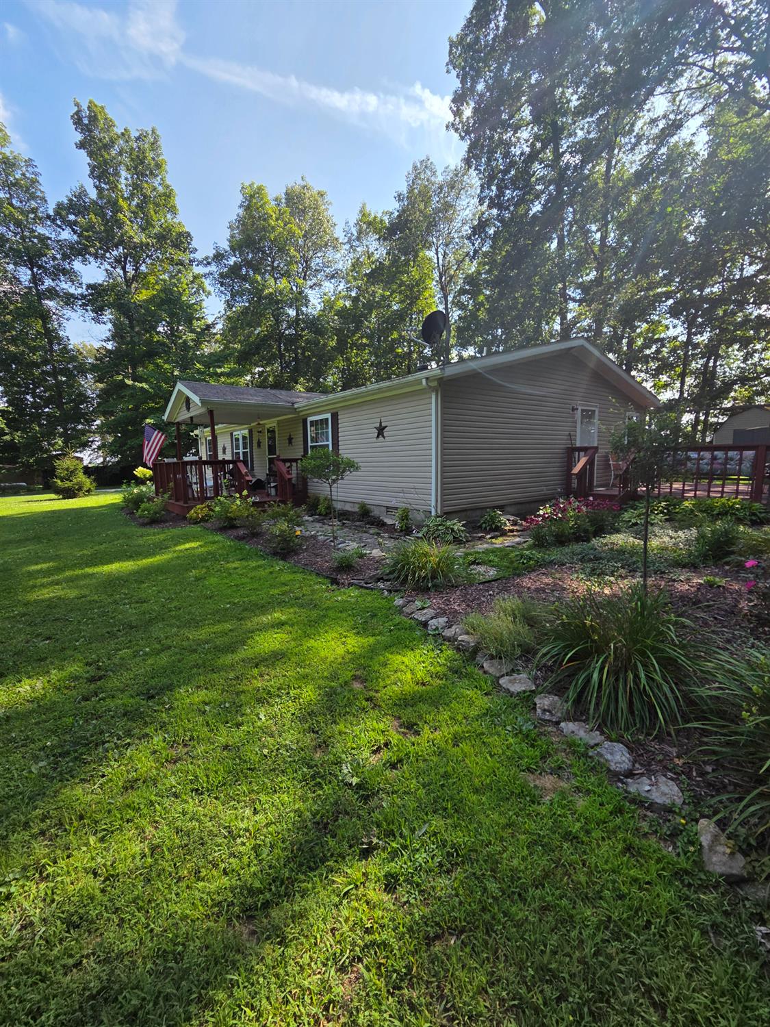 12699 Highway 129 Vevay, IN 47043 - Photo 7 of 33