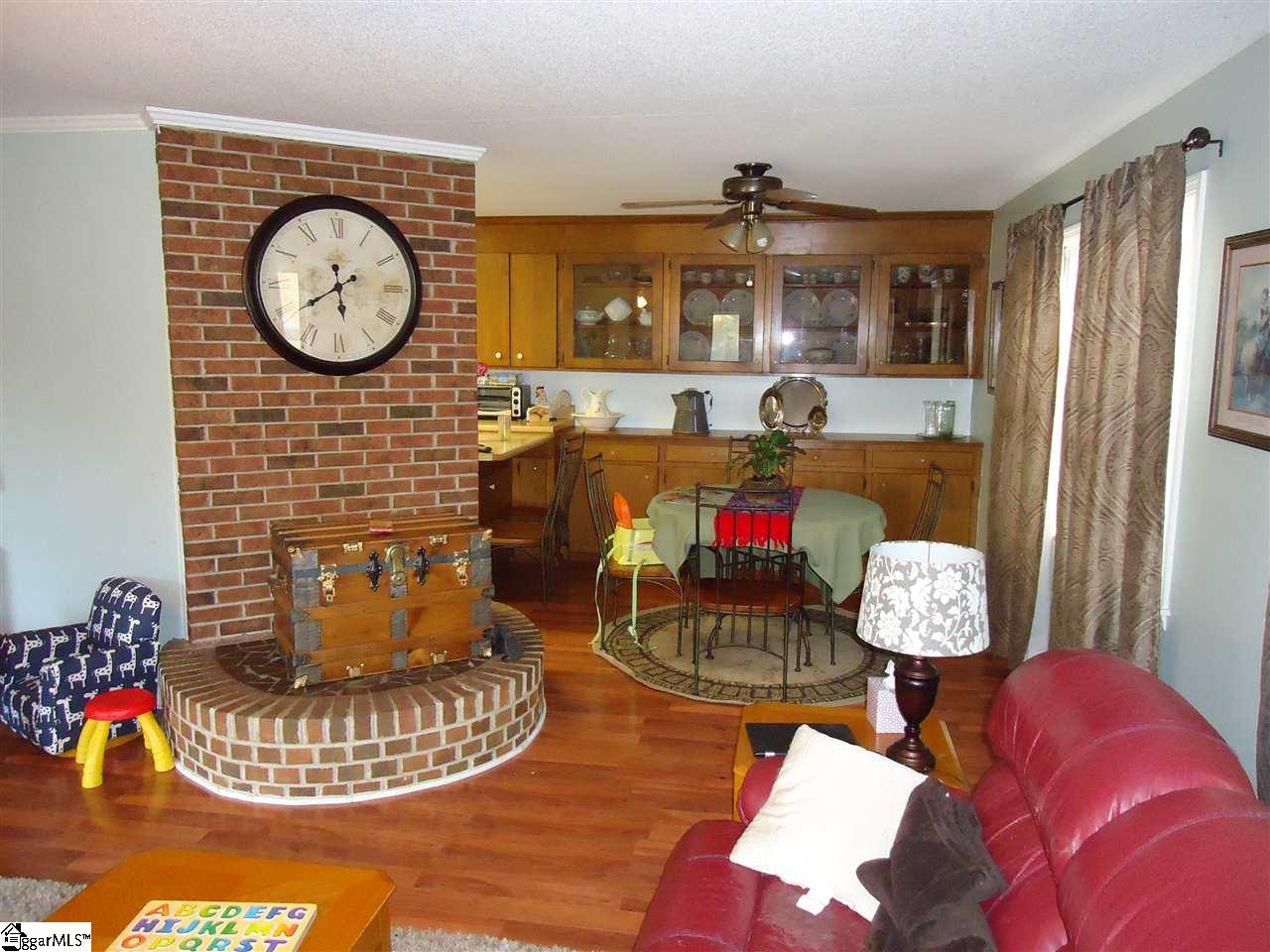 1697 Bull Hill Road Gray Court, SC 29645 - Photo 3 of 14 Gallery Image 3