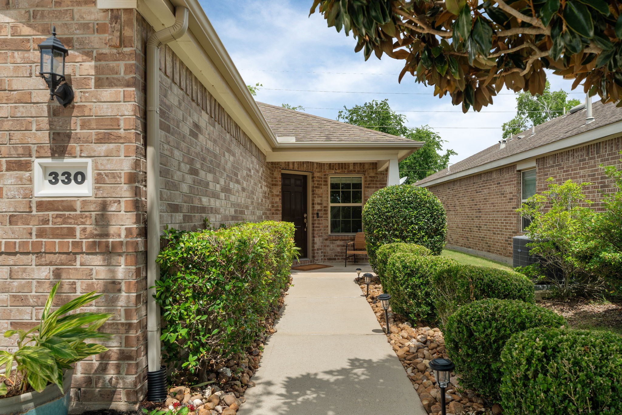 330 Ranch House Lane Richmond, TX 77469 - Photo 4 of 45
