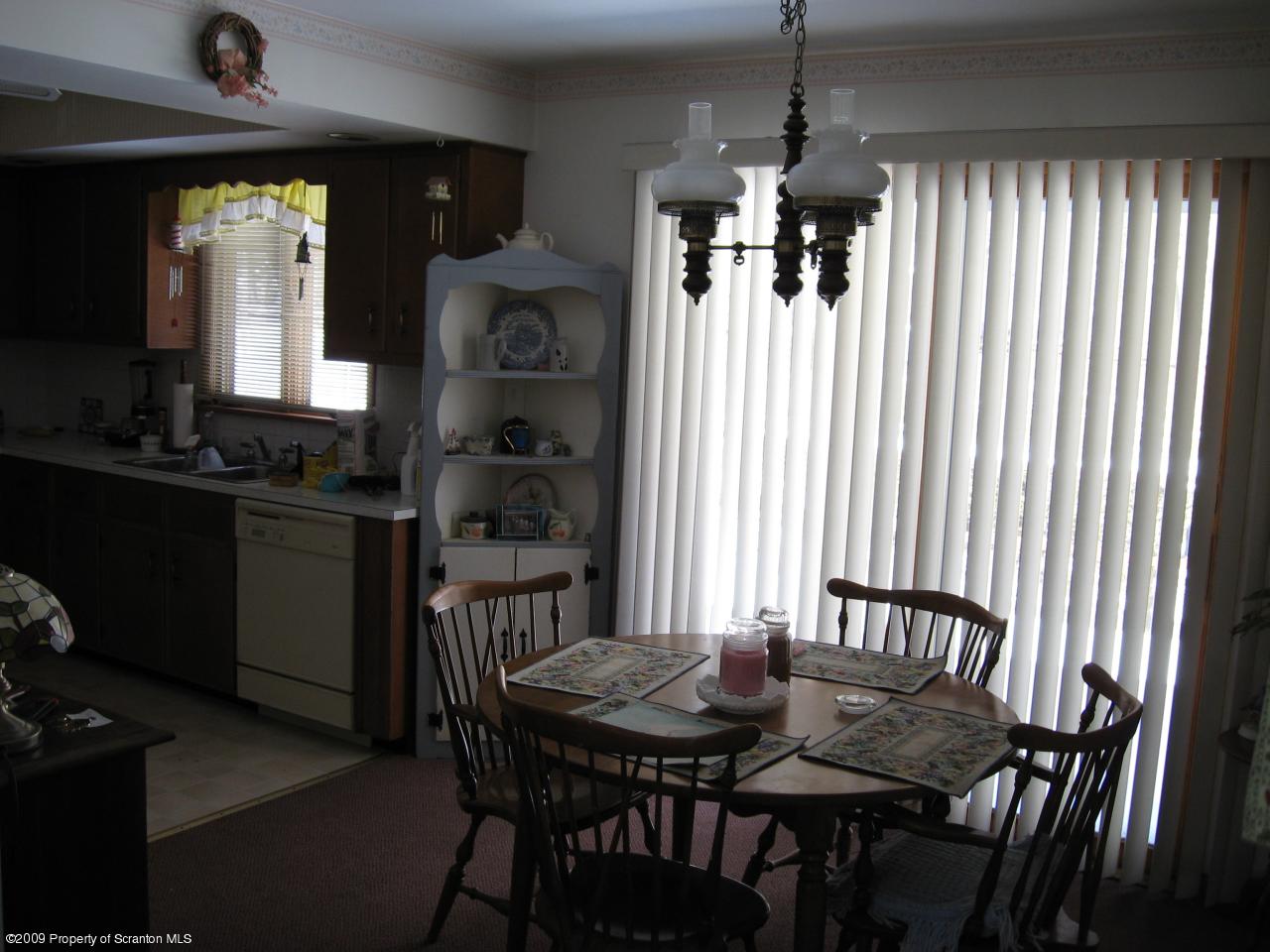 617 White Birch Road Clarks Summit, PA 18411 - Photo 5 of 9 Gallery Image 5