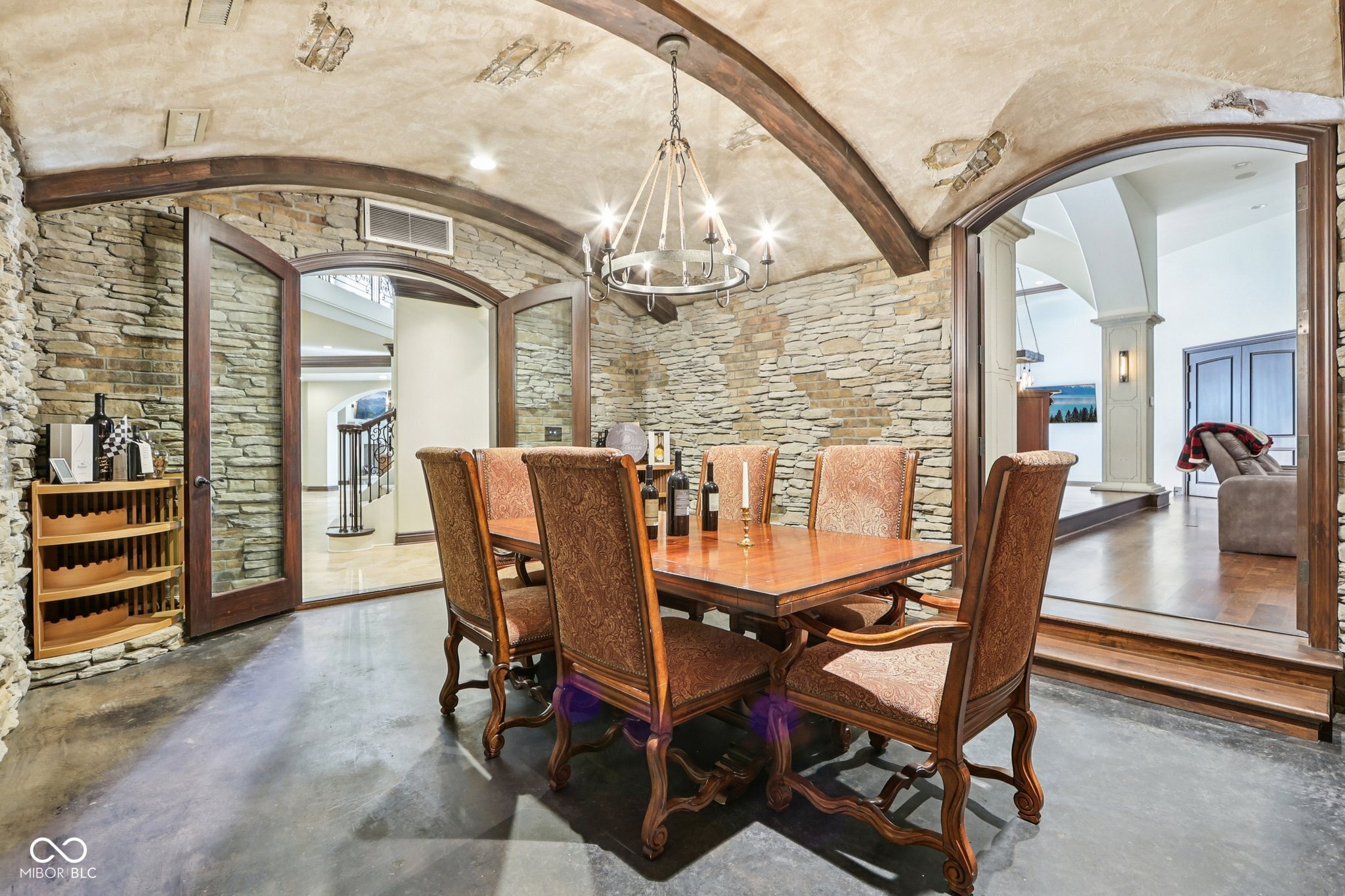 415 Springwood Drive Carmel, IN 46032 - Photo 28 of 77