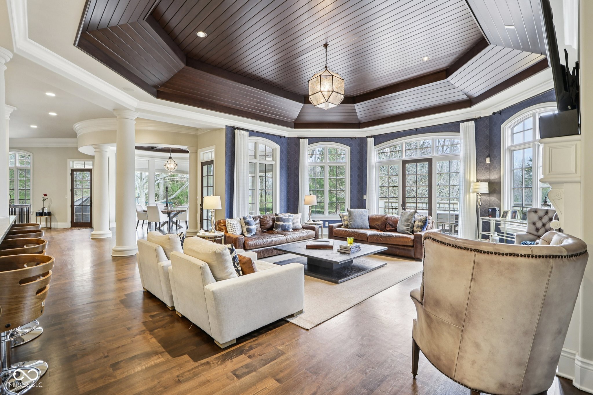 415 Springwood Drive Carmel, IN 46032 - Photo 10 of 77