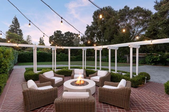 a building outdoor space with patio furniture