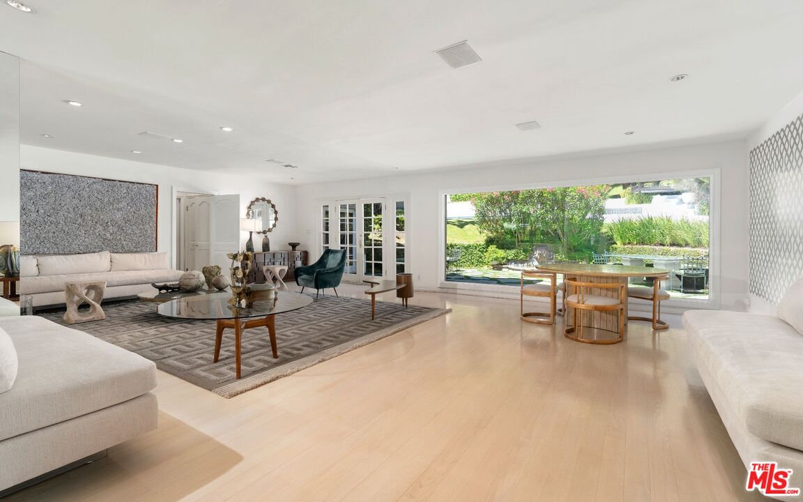 1241 Stone Canyon Road Los Angeles, CA 90077 - Photo 3 of 12 Gallery Image 3