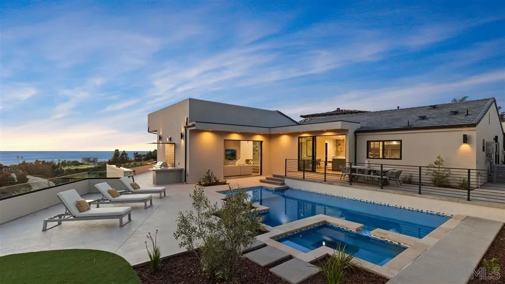 1631 Marisma Way La Jolla, CA 92037 - Photo 13 of 25