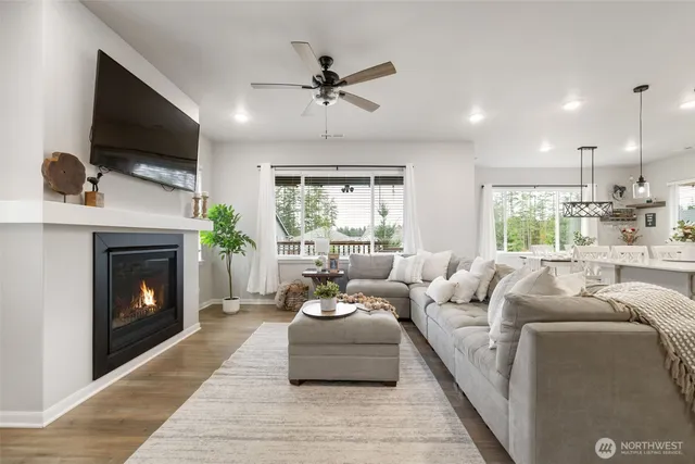 $648,900 | 4531 Currant Lane Southwest, Port Orchard, WA 98367